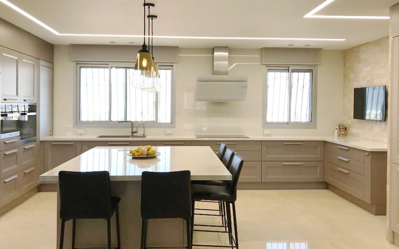 עיצוב מטבחים עם אי